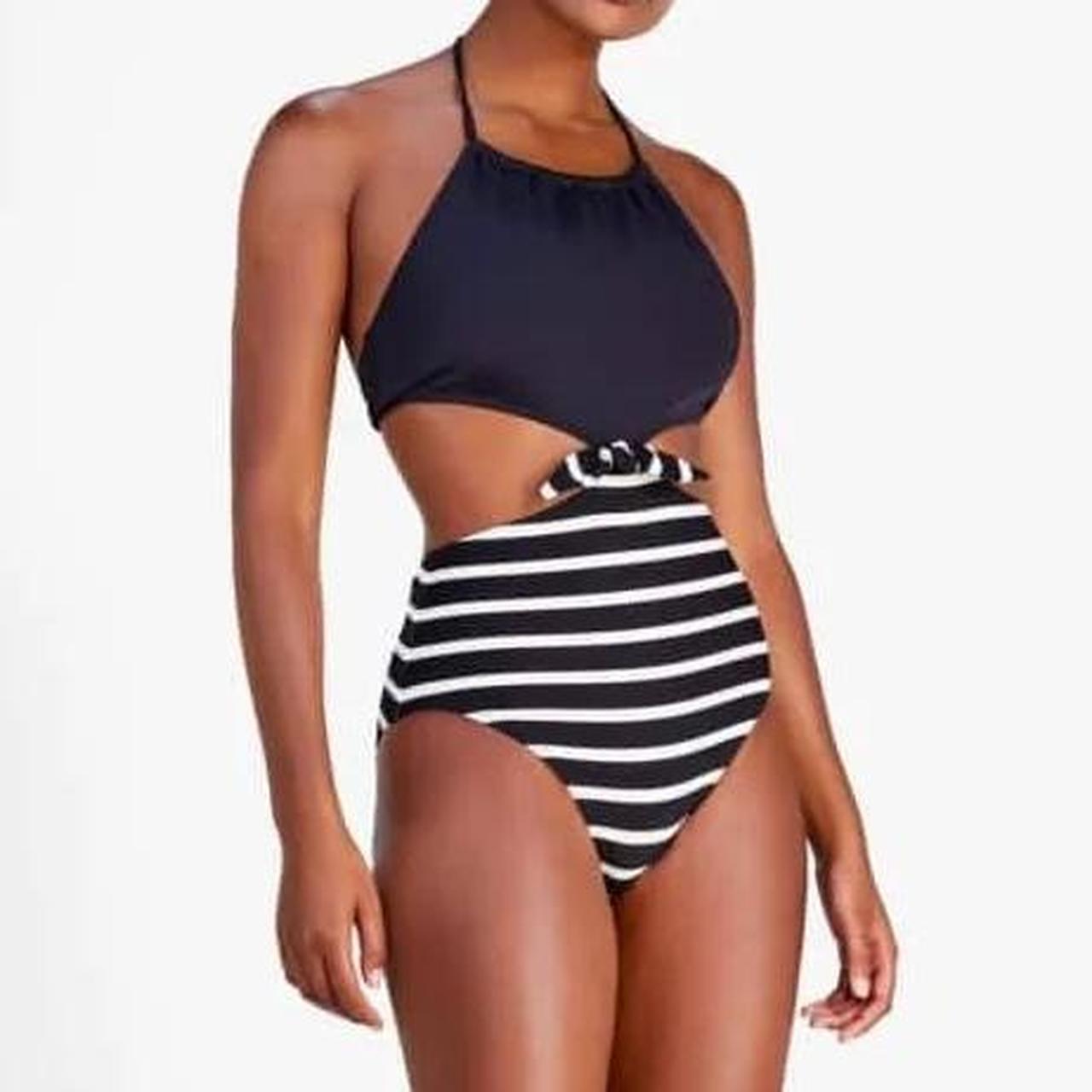 item listed by ashleyuzer