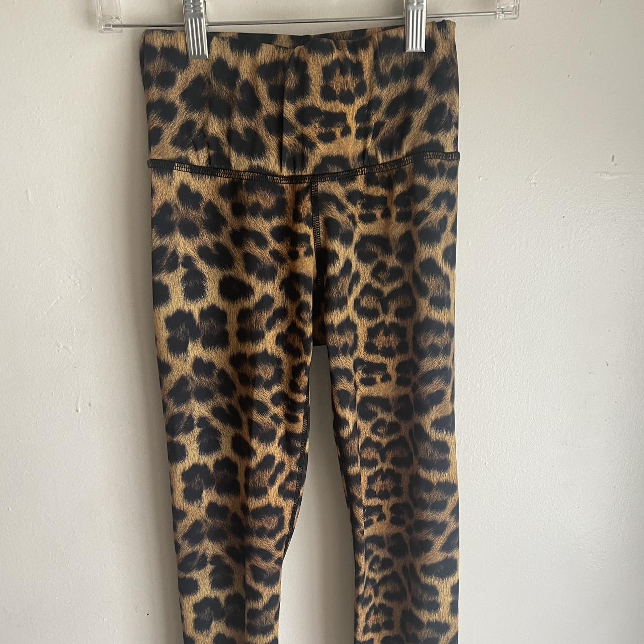 item listed by ashleyuzer