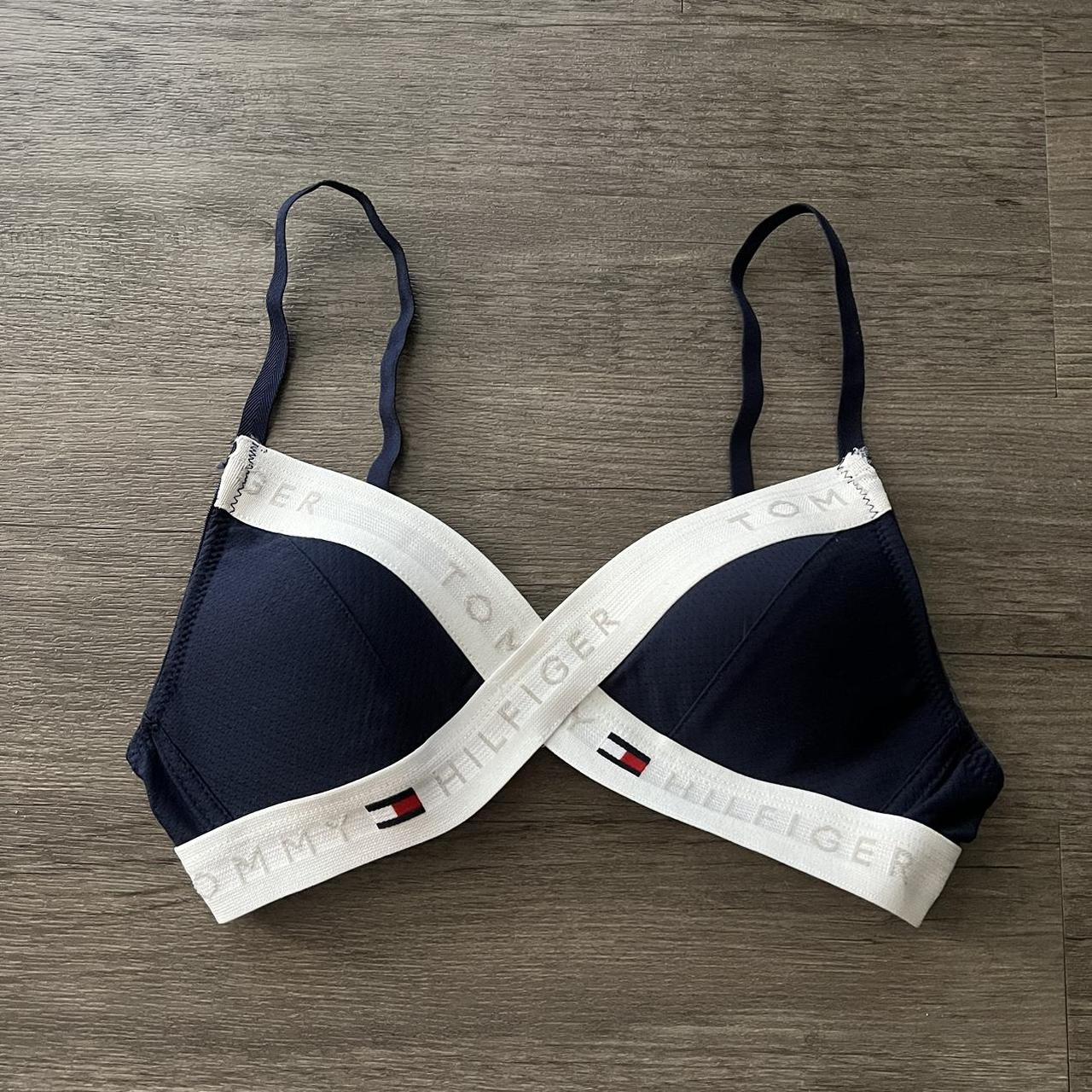 tommy hilfiger bra has light padding - Depop