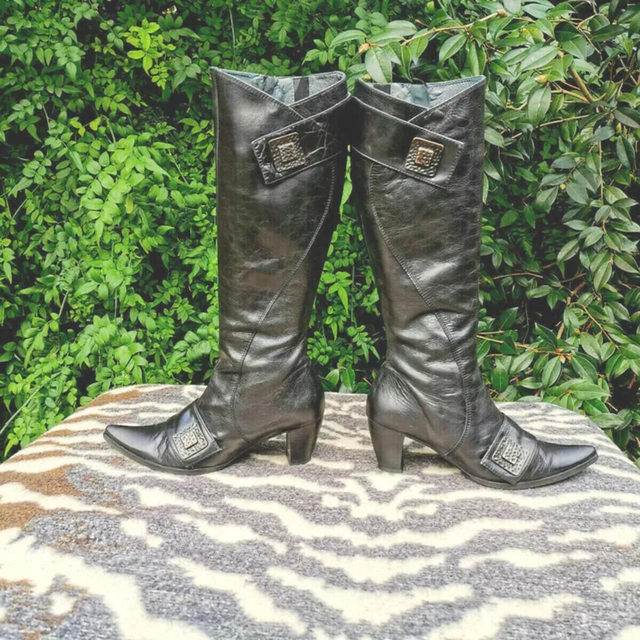 item listed by millushkin