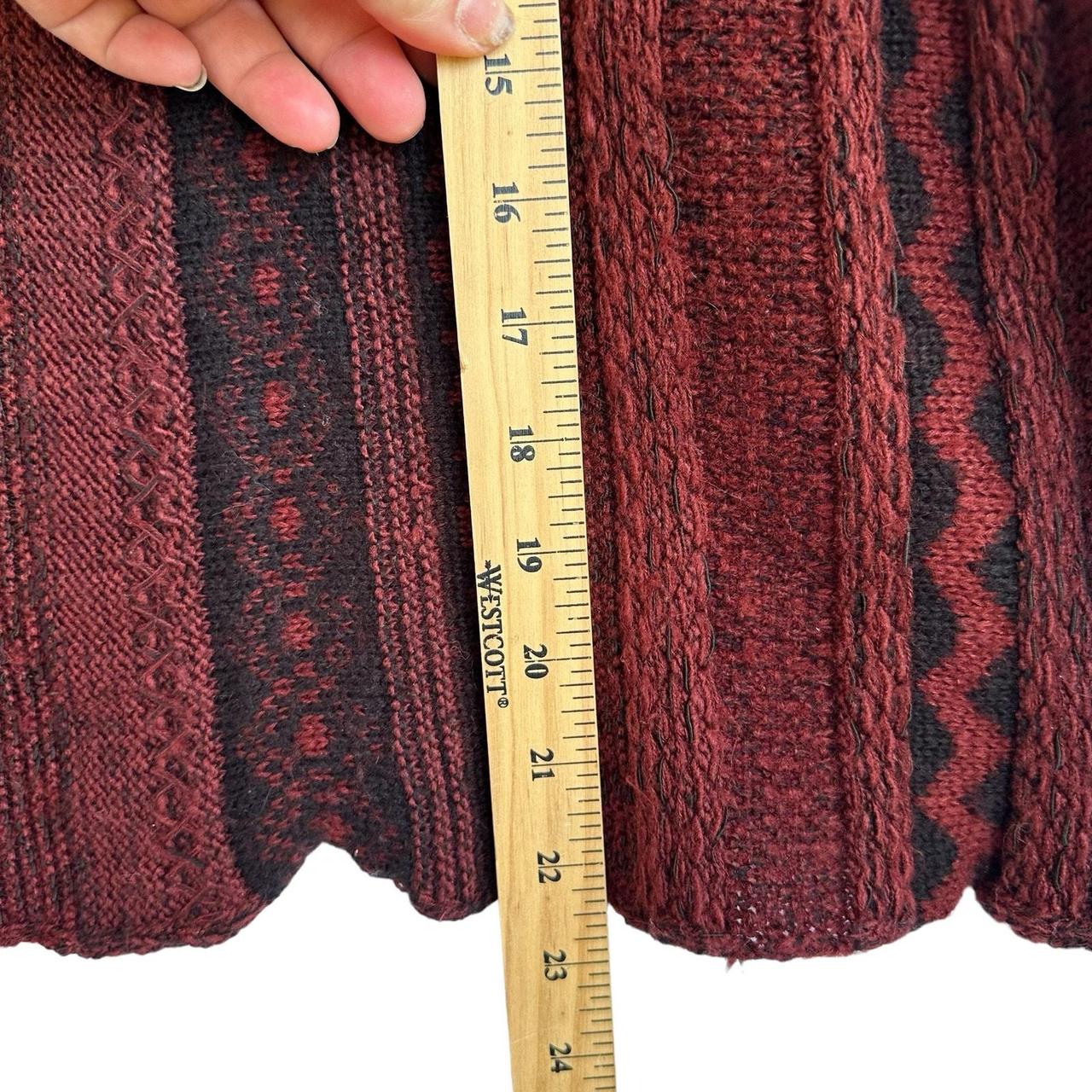 Source Unknown Women's Sweater - Red/Black - S – … - image 6