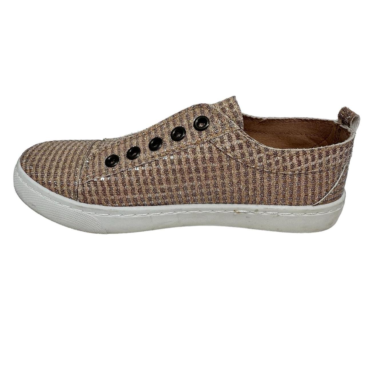 Source Unknown Women's Sneakers - Gold - US 7 – B… - image 3