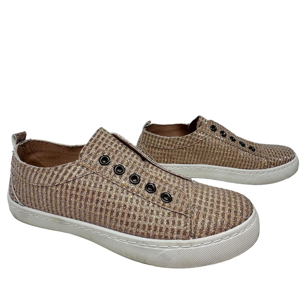 Source Unknown Women's Sneakers - Gold - US 7 – B… - image 1