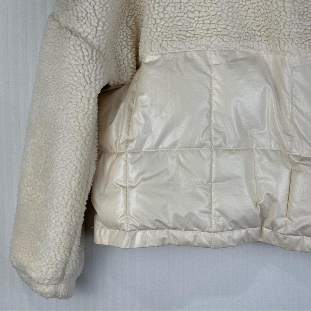 Fabletics Women's Jacket - White - M – Fabletics … - image 5