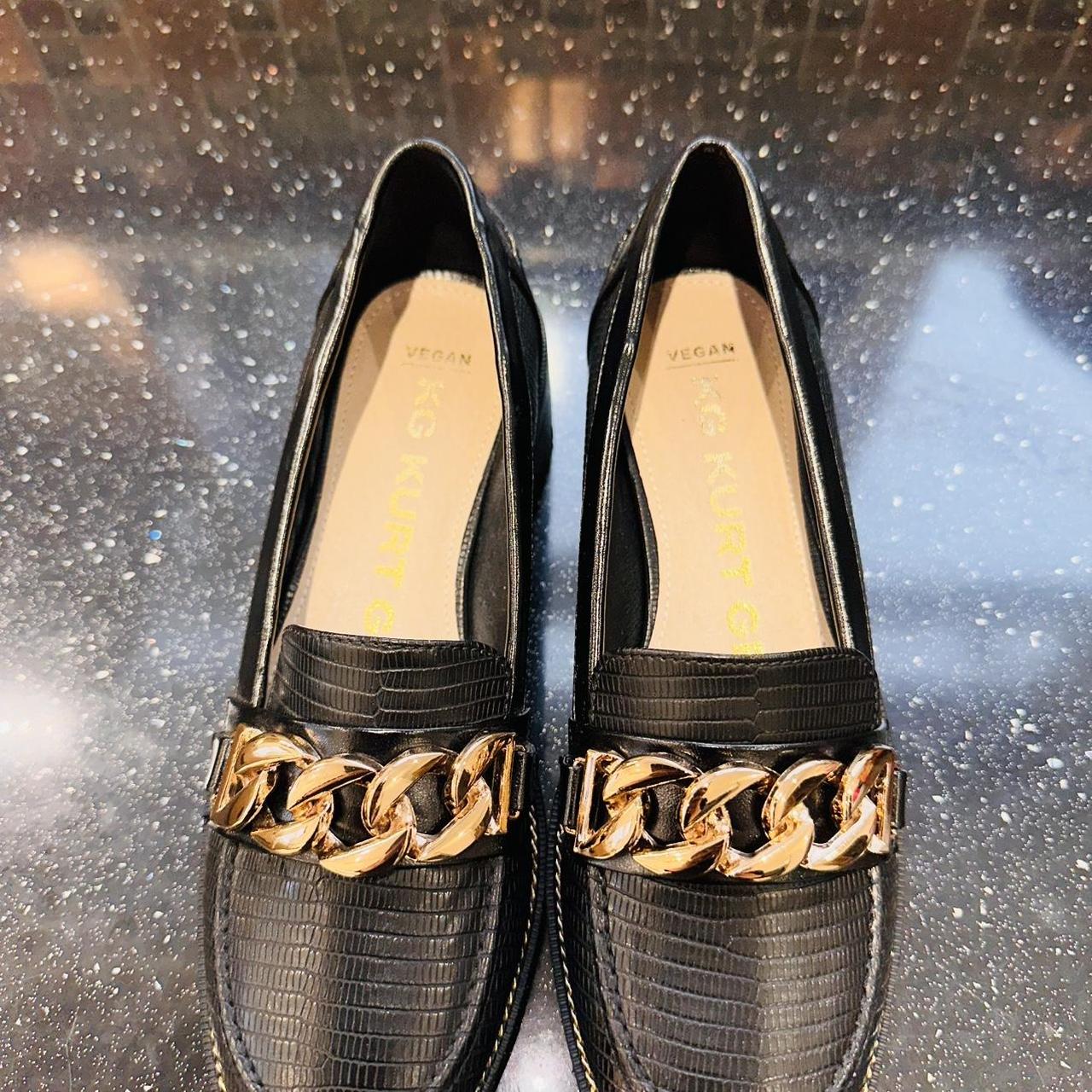 item listed by liz_bc
