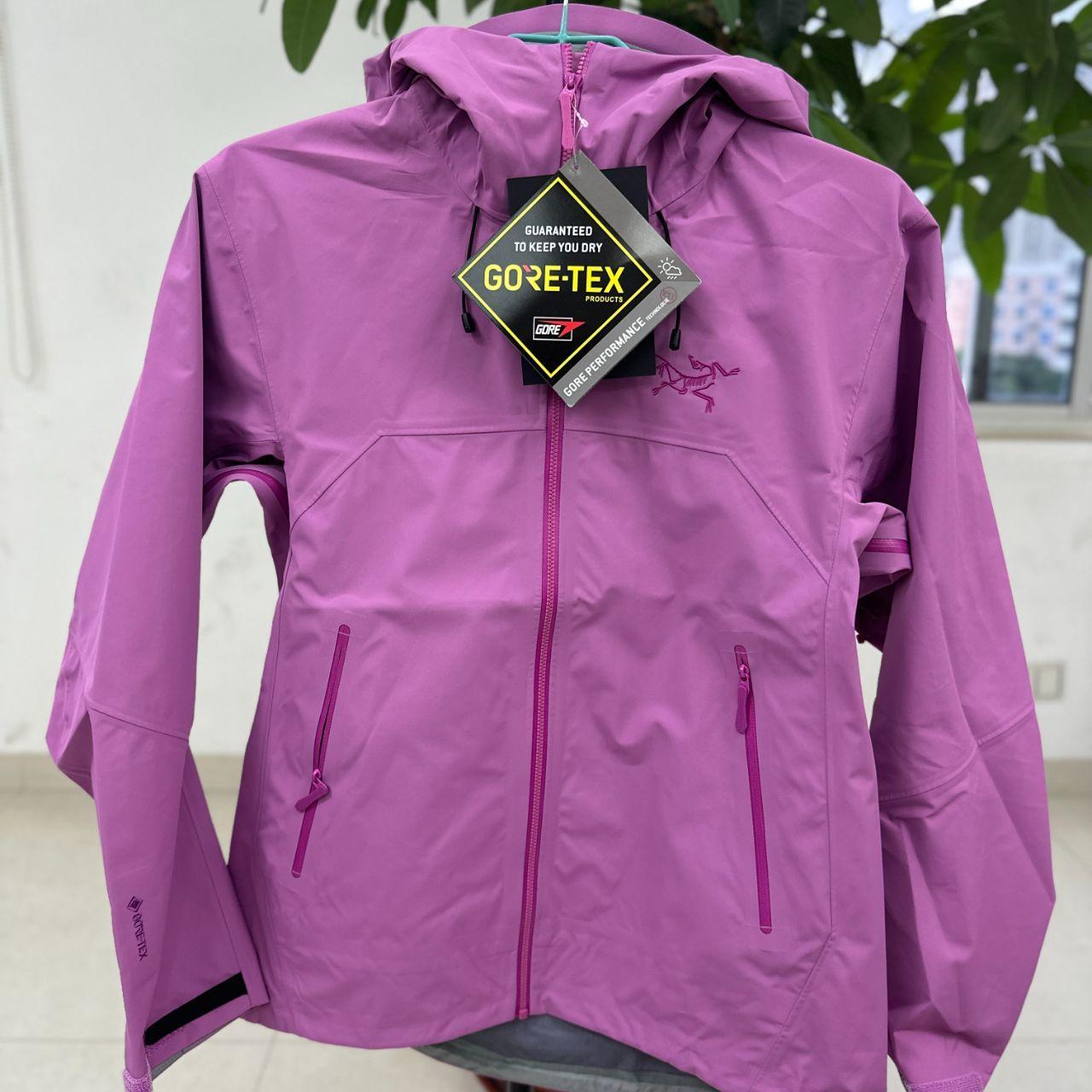 Arcteryx Axis System A insulated anorak - worn a | Depop