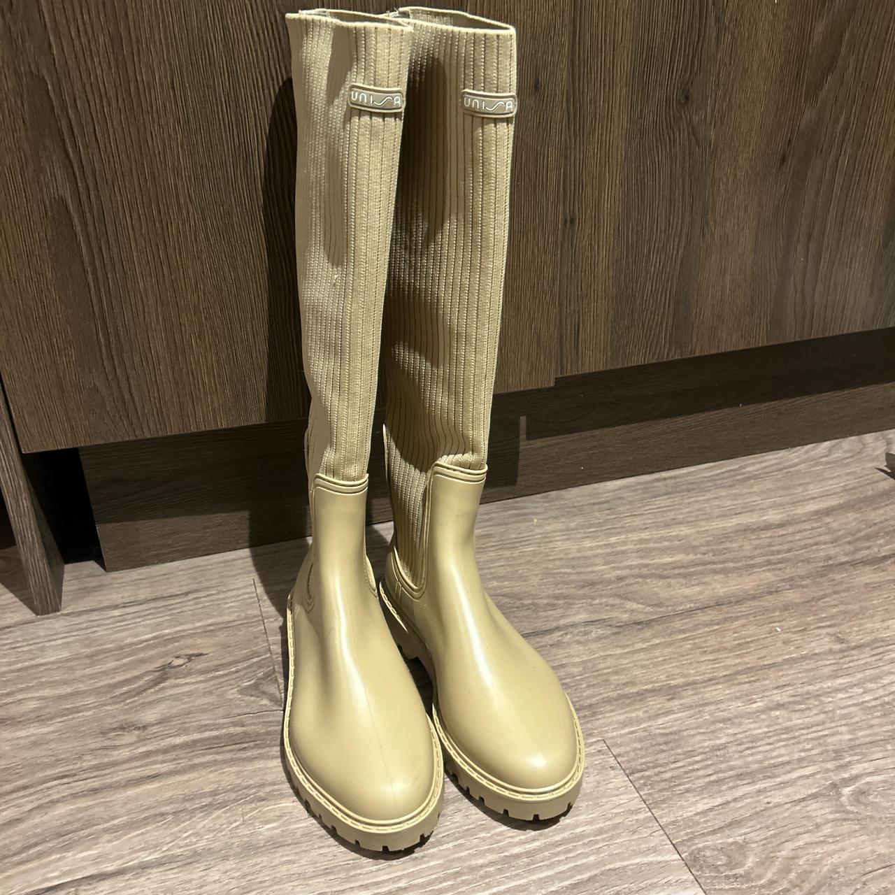 item listed by mjerj