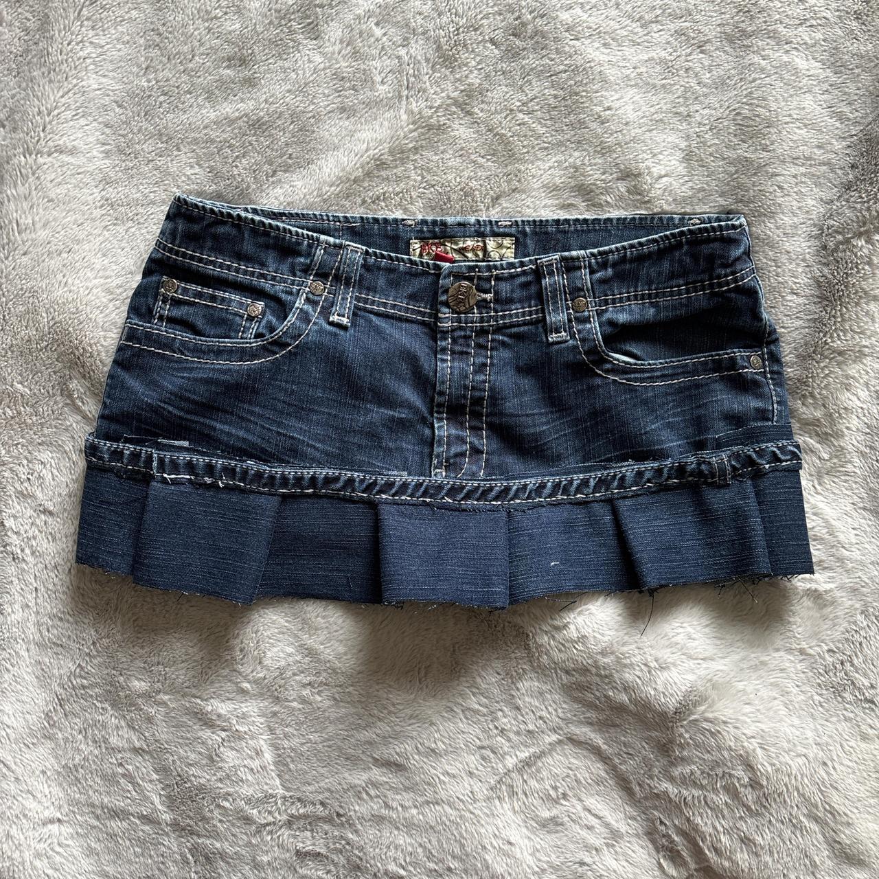 item listed by revivedd