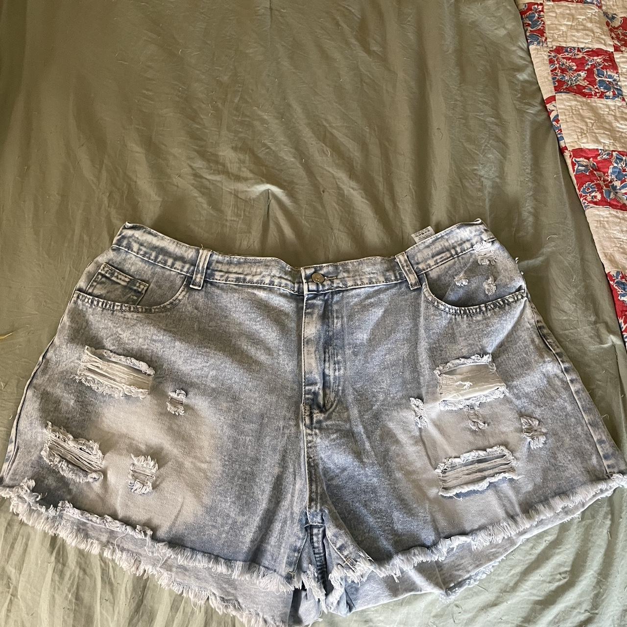 item listed by lolagrace057