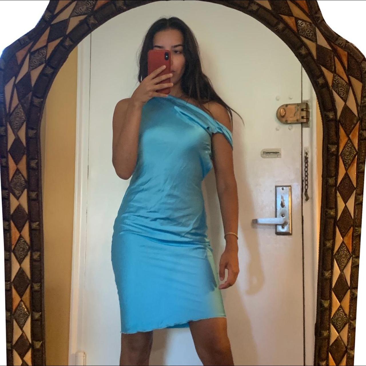 item listed by sarazaidane