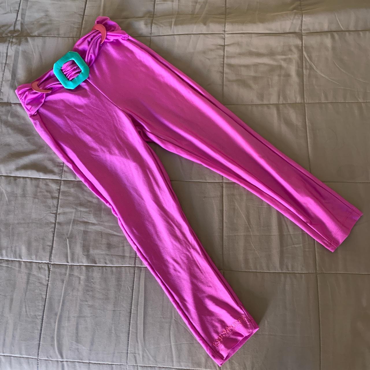 item listed by sarazaidane