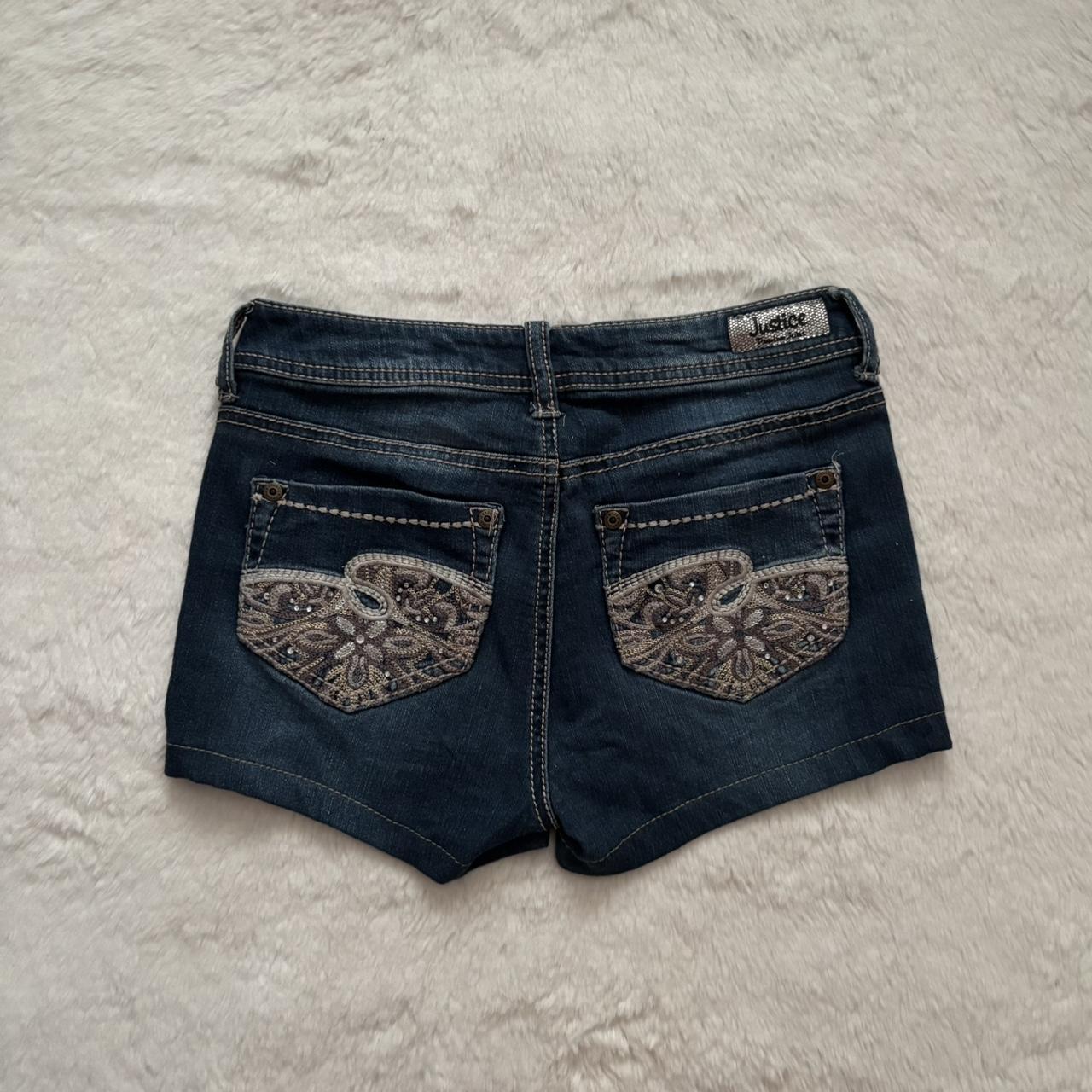 item listed by shopliya