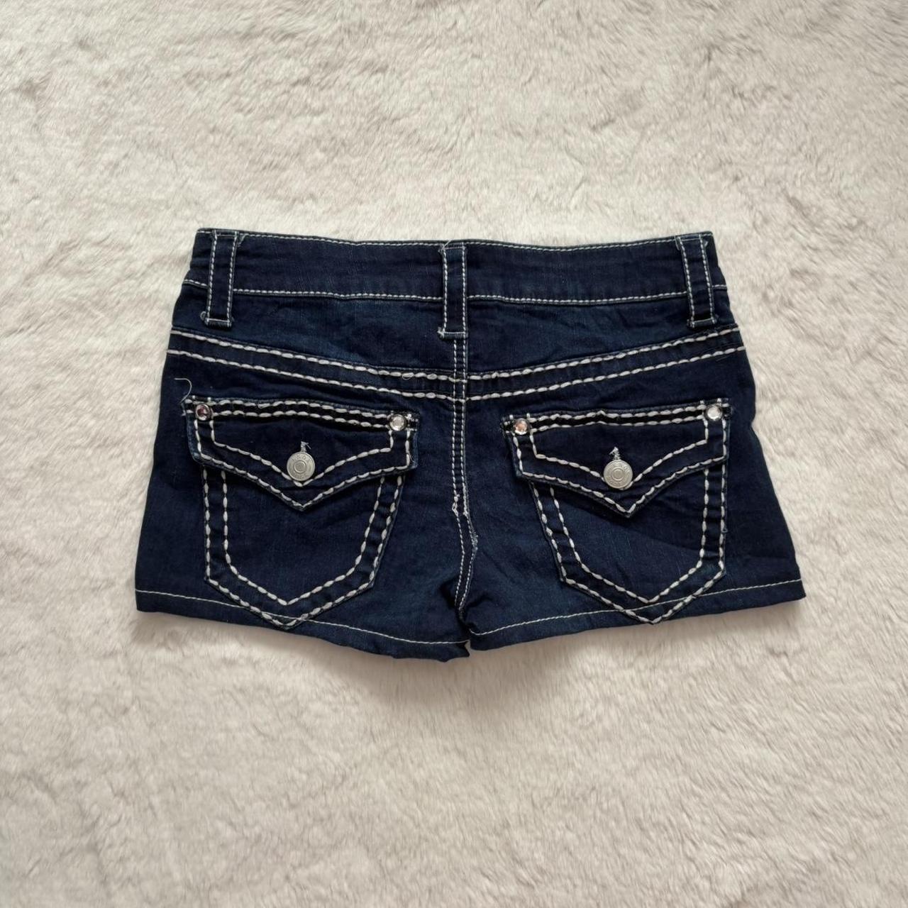 item listed by shopliya
