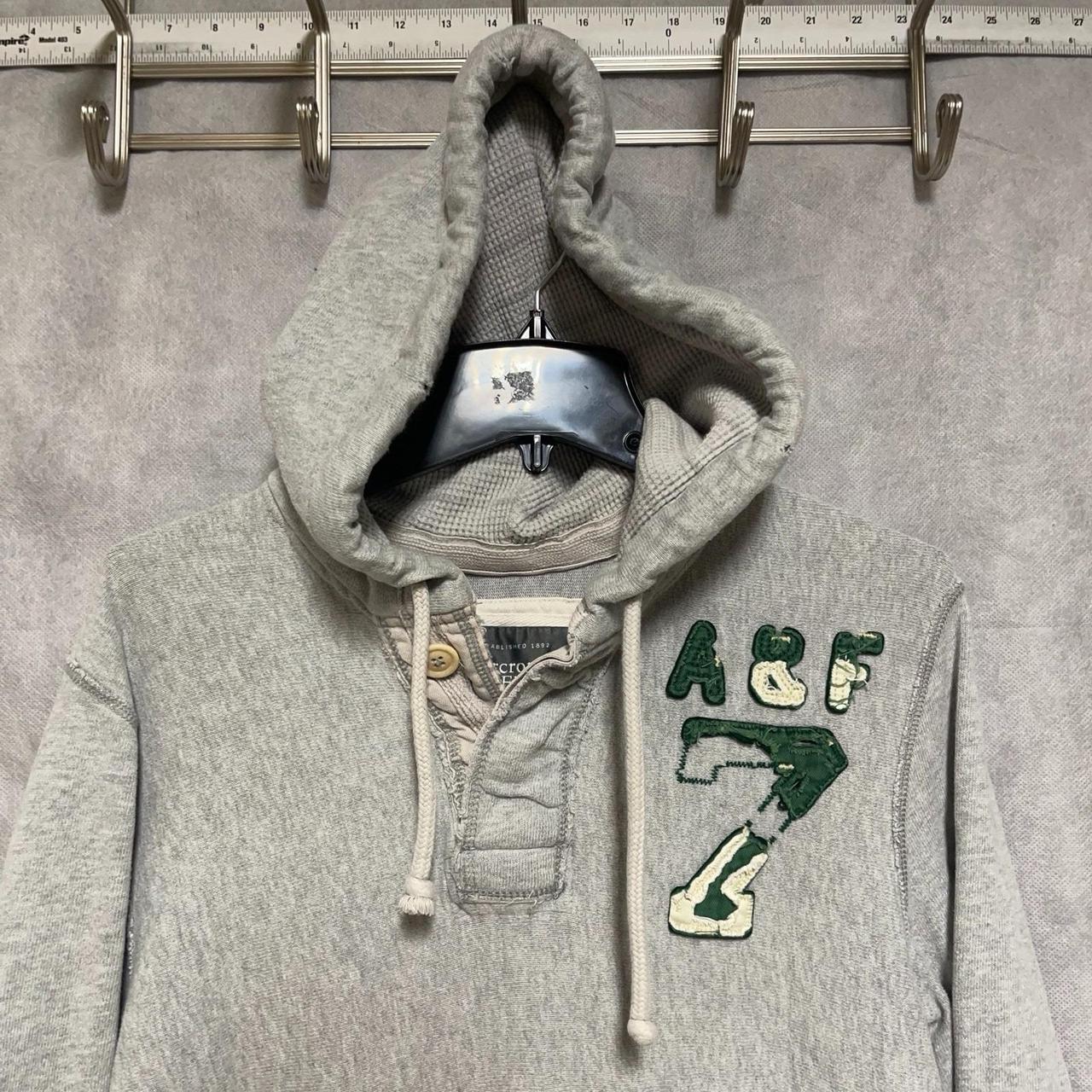 item listed by meekadi
