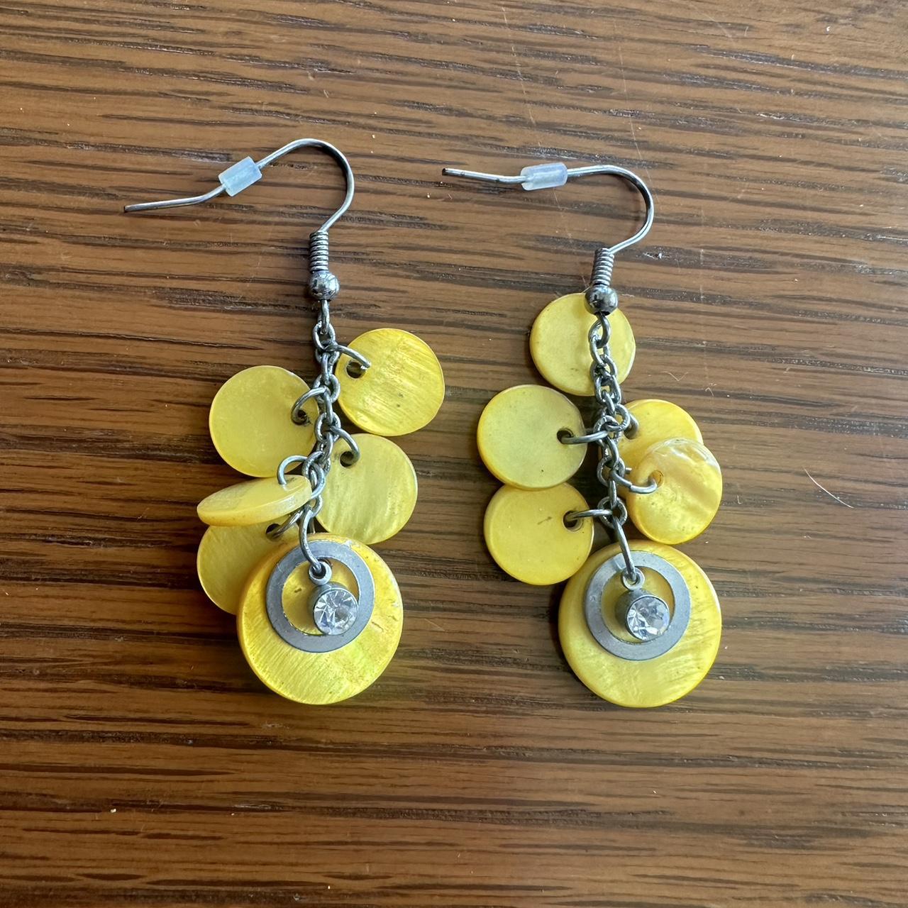 item listed by ems_hidden_gems10