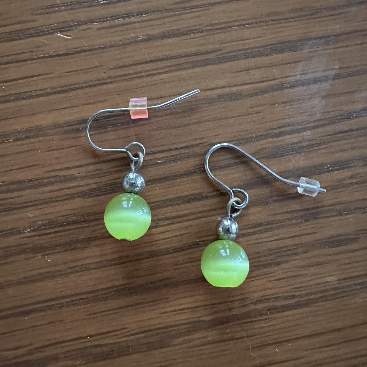 item listed by ems_hidden_gems10