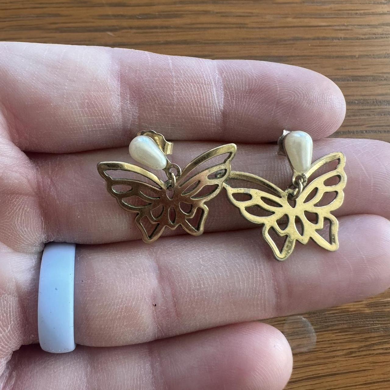 item listed by ems_hidden_gems10