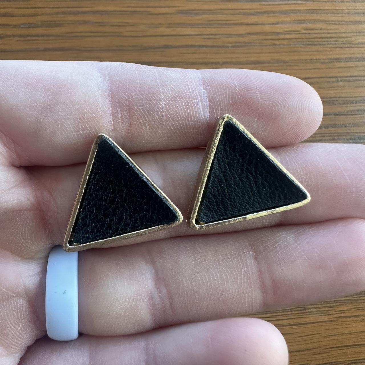 item listed by ems_hidden_gems10