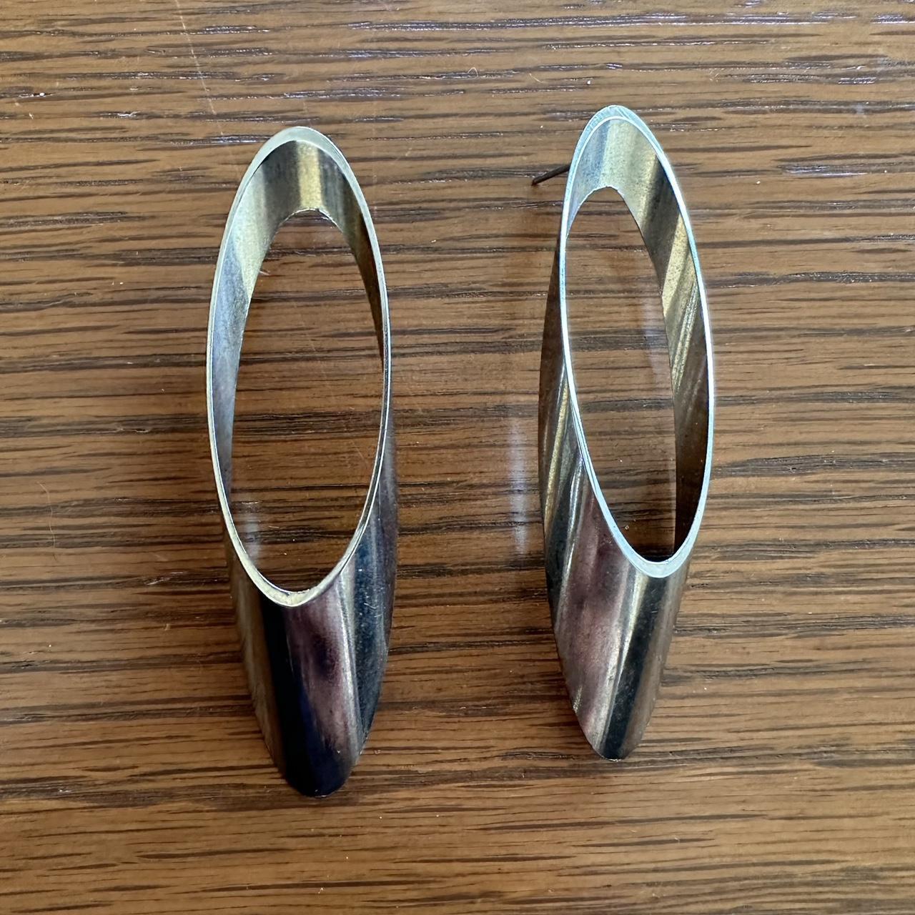 item listed by ems_hidden_gems10