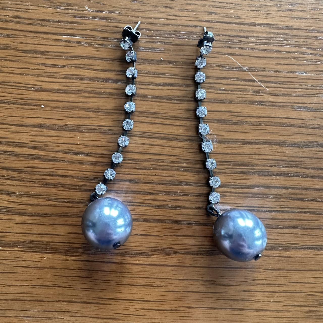 item listed by ems_hidden_gems10