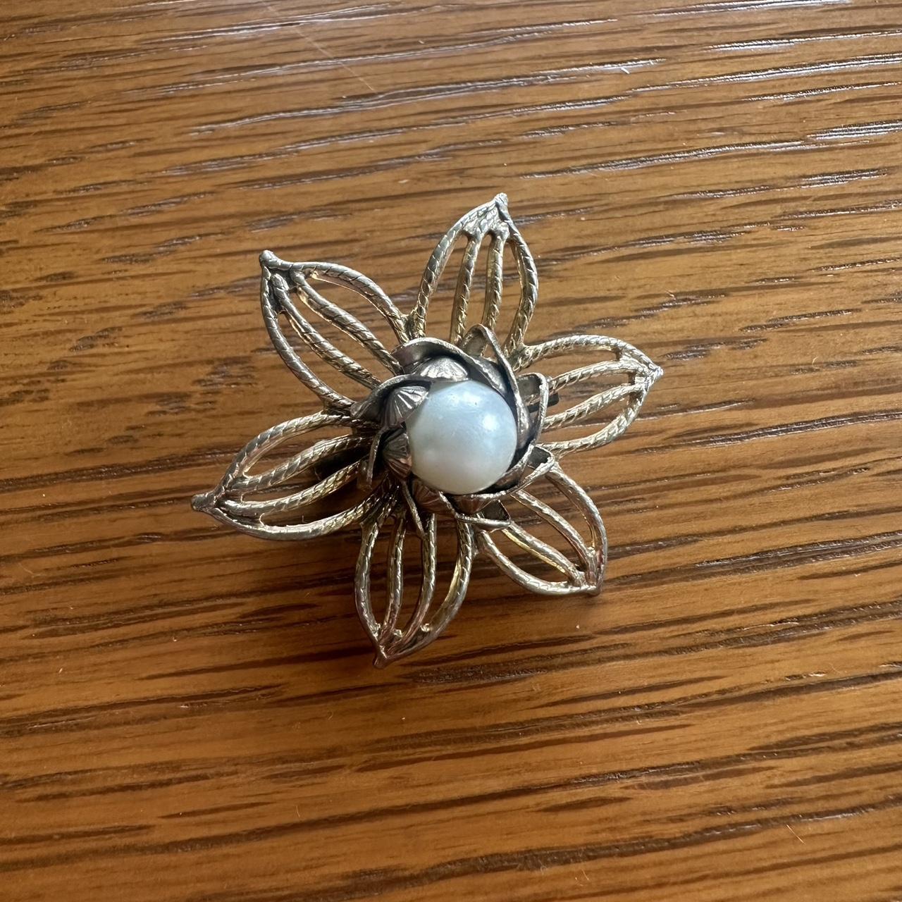 item listed by ems_hidden_gems10