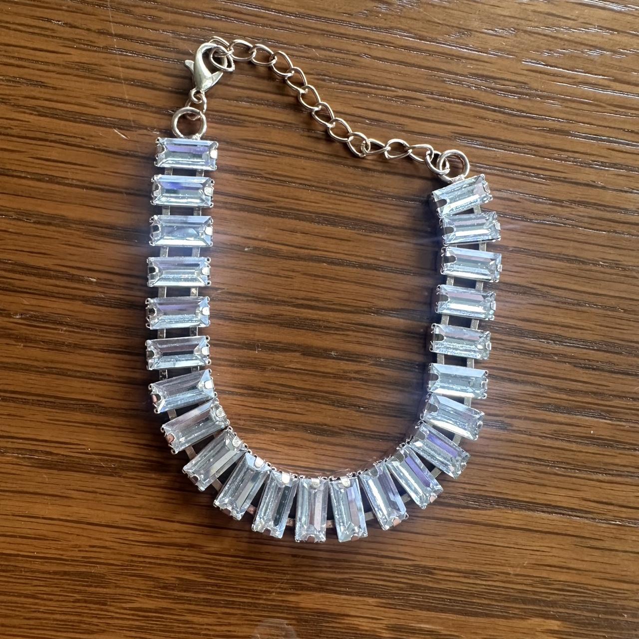 item listed by ems_hidden_gems10