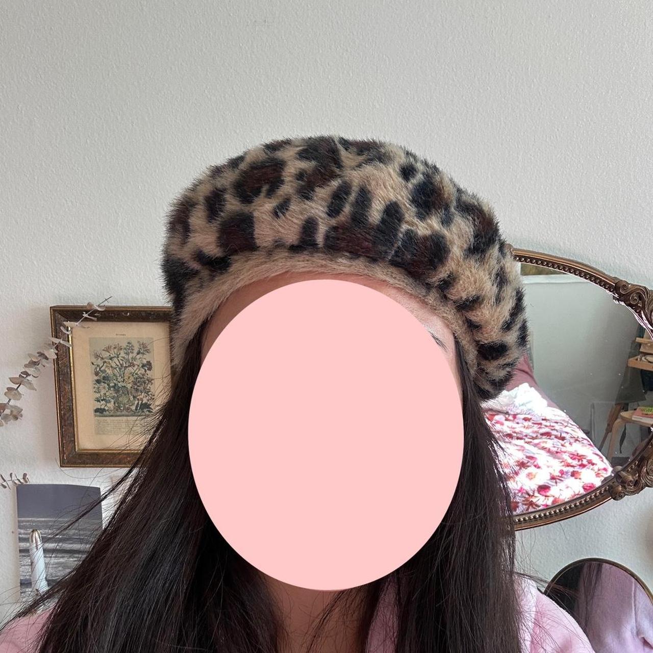 item listed by yooshopsforyou