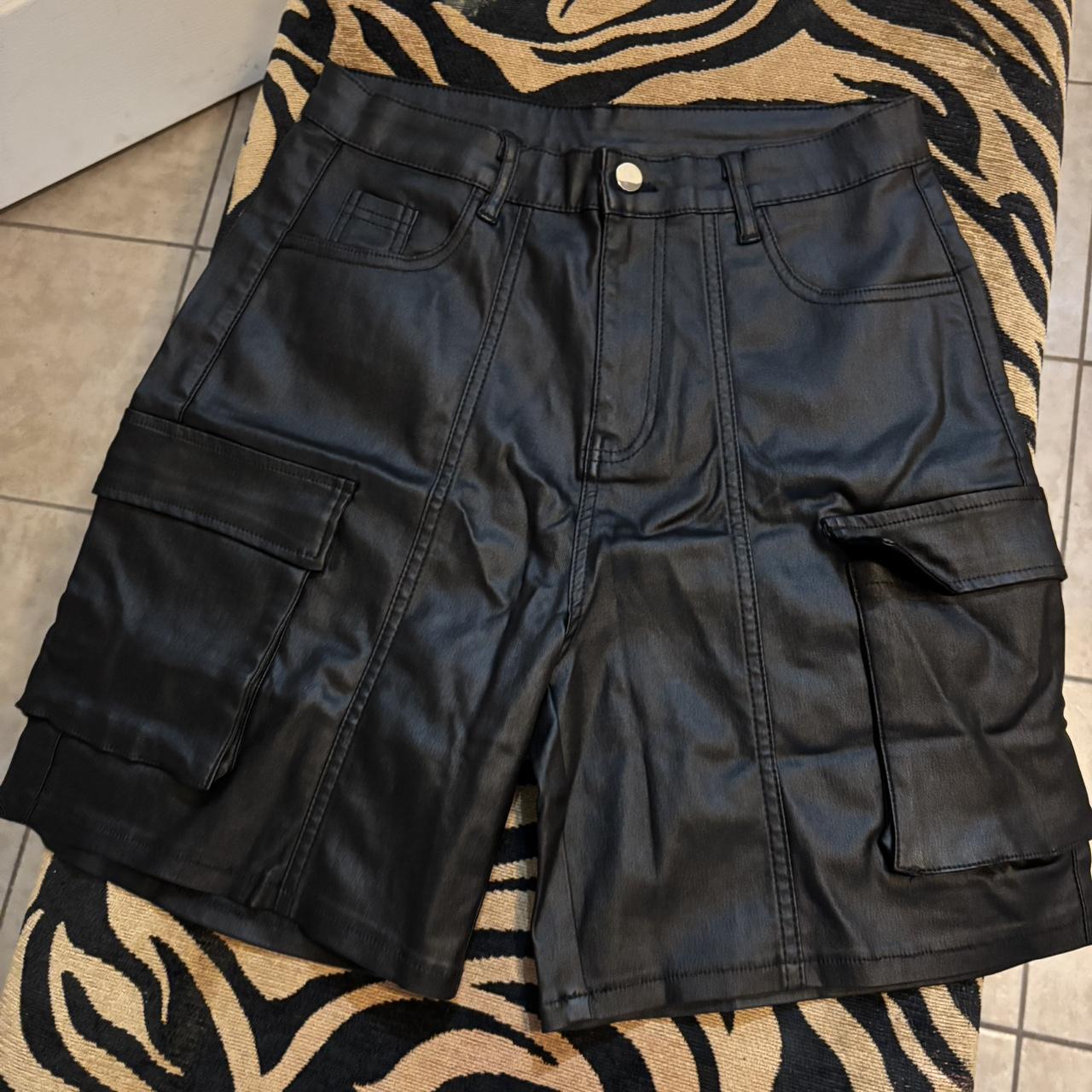 item listed by cortneyscloset87