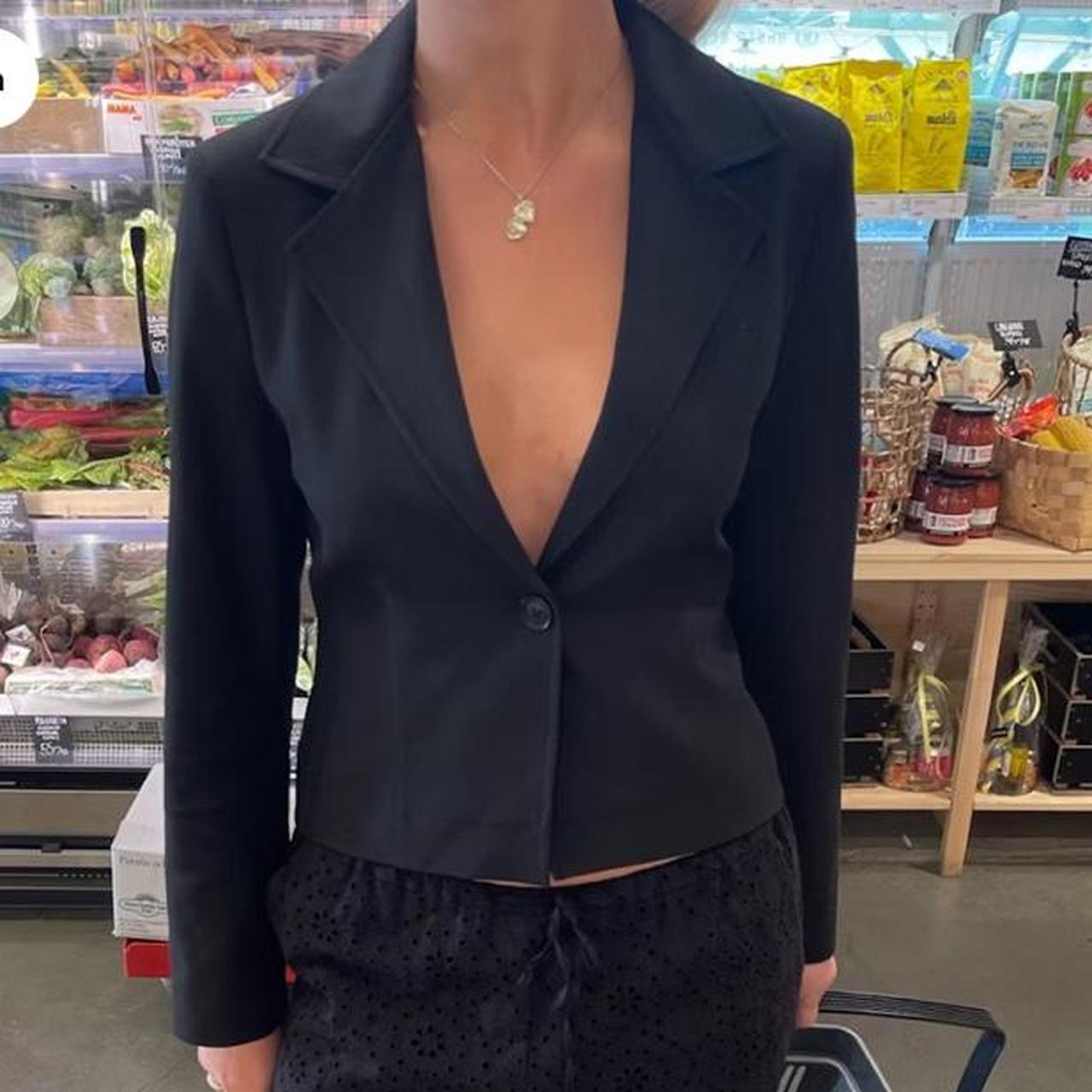 item listed by clothessydd