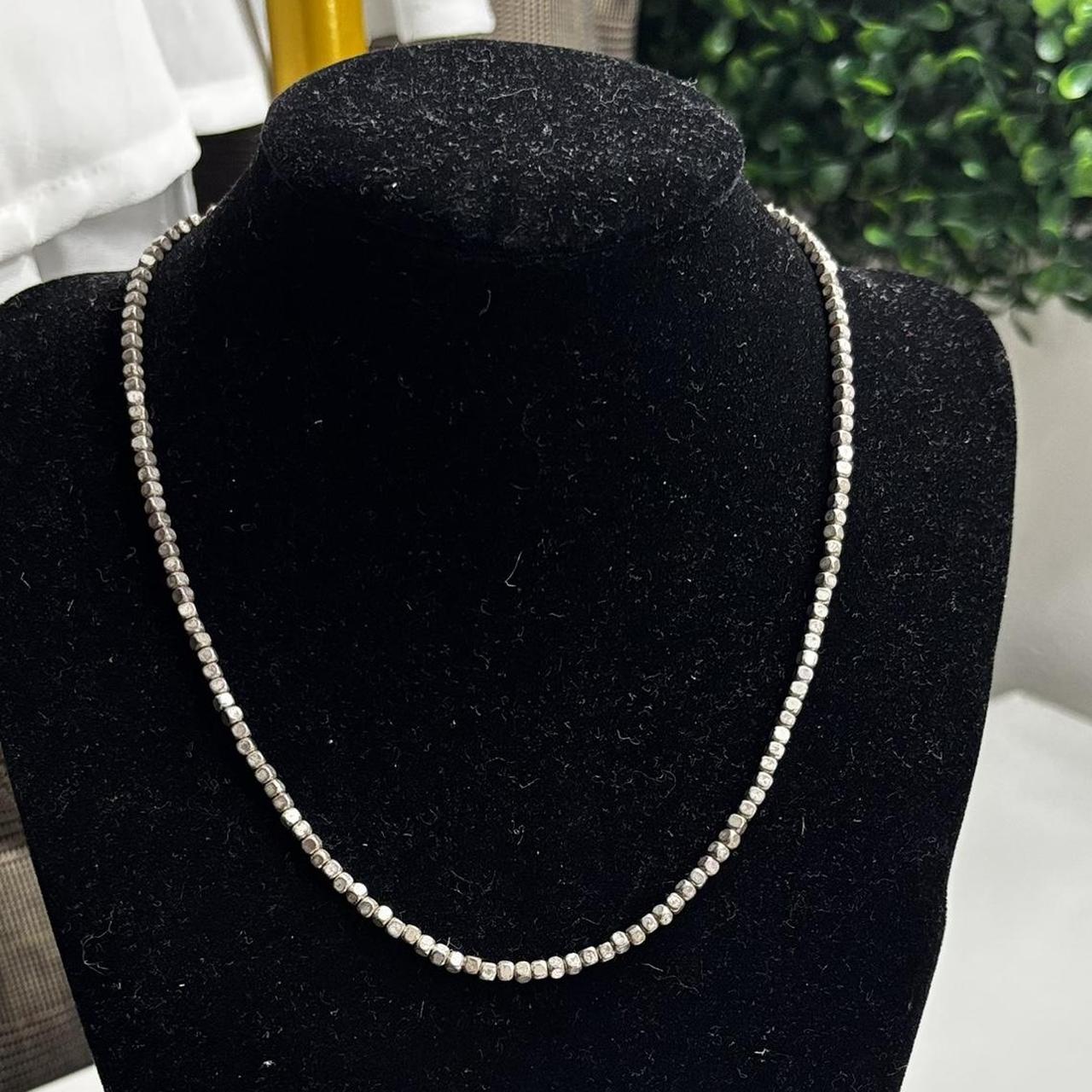 item listed by prettyinvintageco