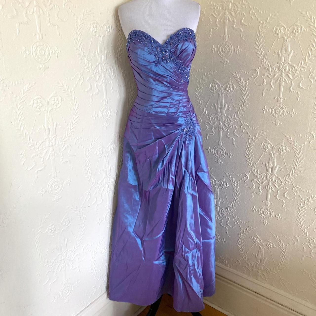 item listed by thanksitsvintageee