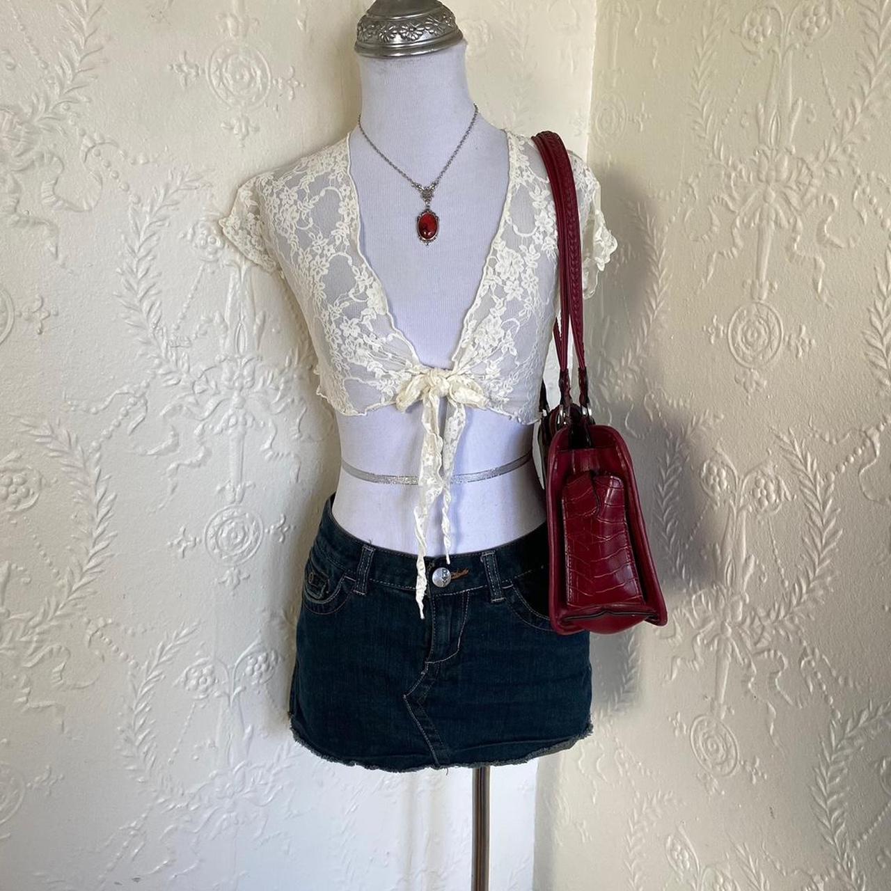 item listed by thanksitsvintageee