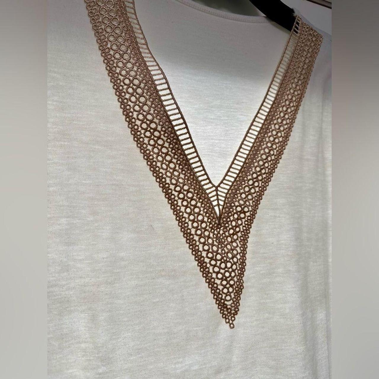 Source Unknown Women's T-shirt - White/Cream - XL… - image 2