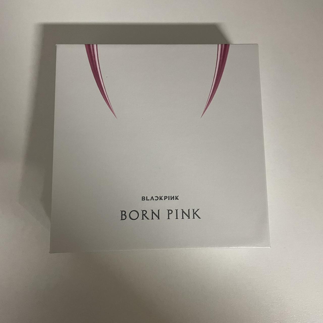 BORN PINK TRADING CARDS