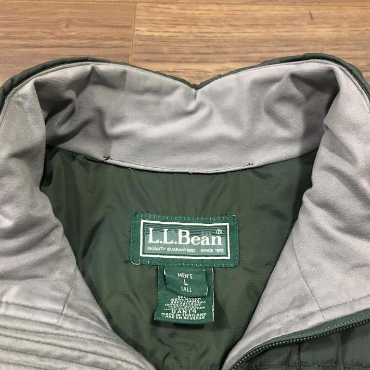 L.L.Bean quilted / puffer zip up jacket Size L From... - Depop