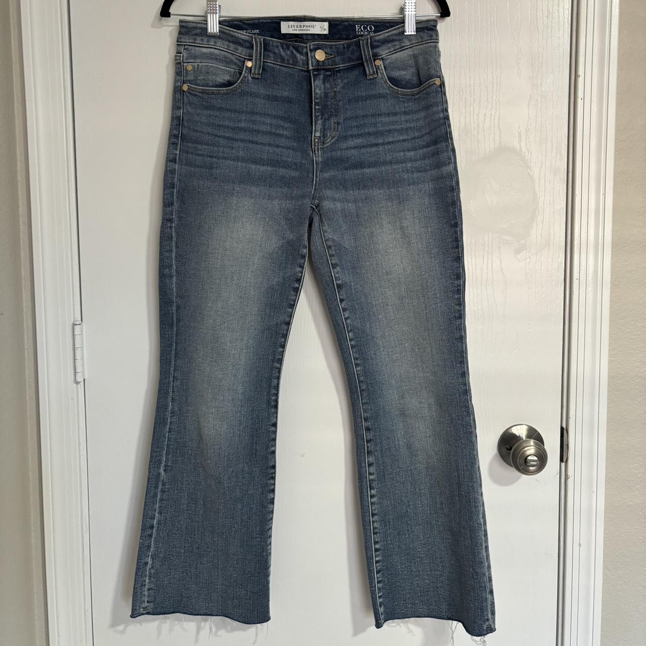 item listed by alie_eve