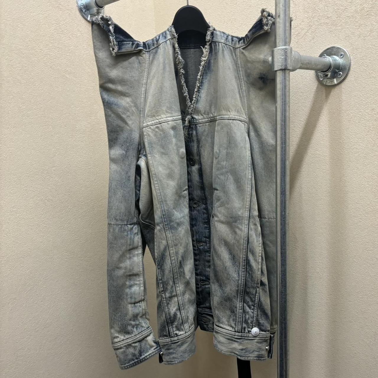 item listed by ihblondon_