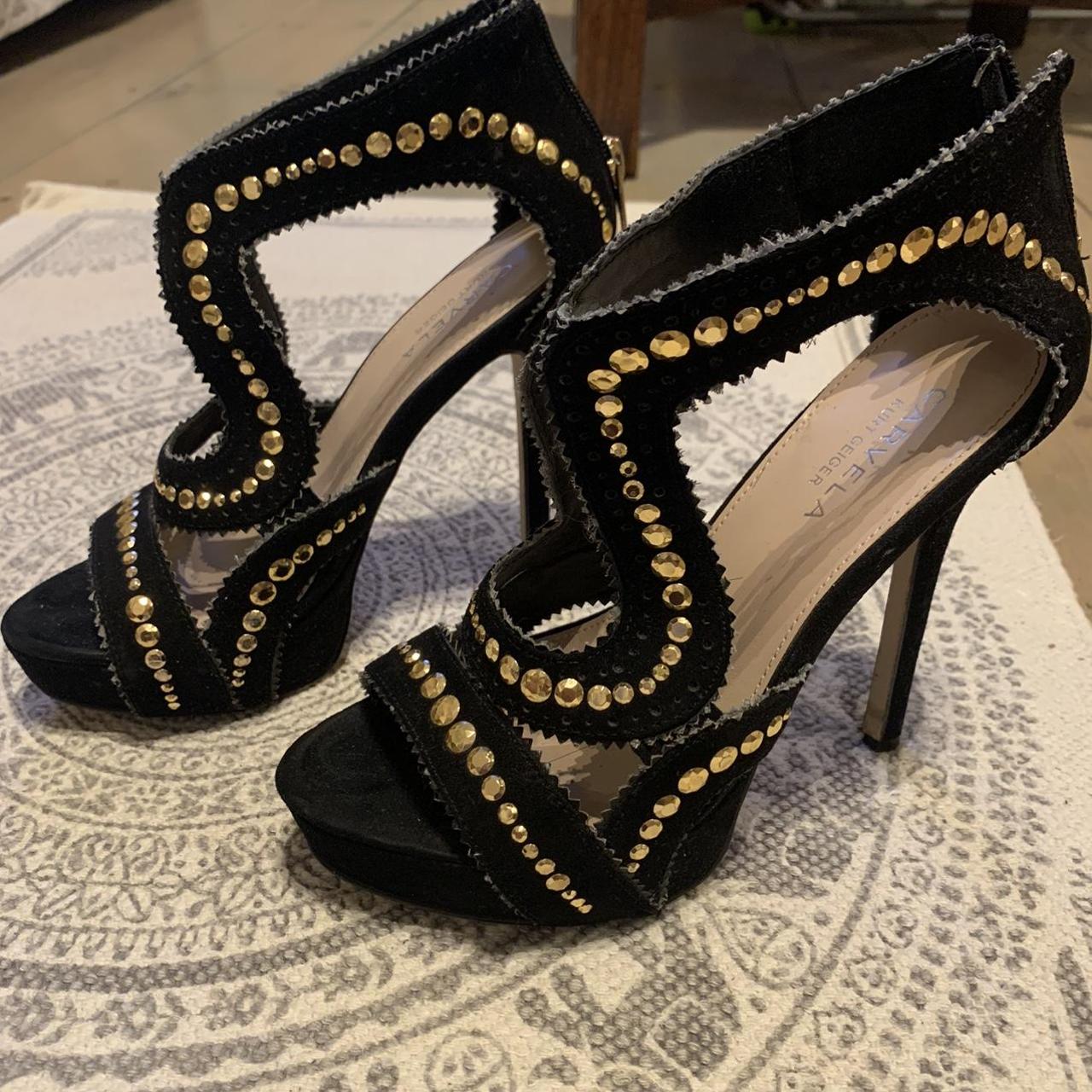 Carvela Women's Black and Gold Sandals | Depop