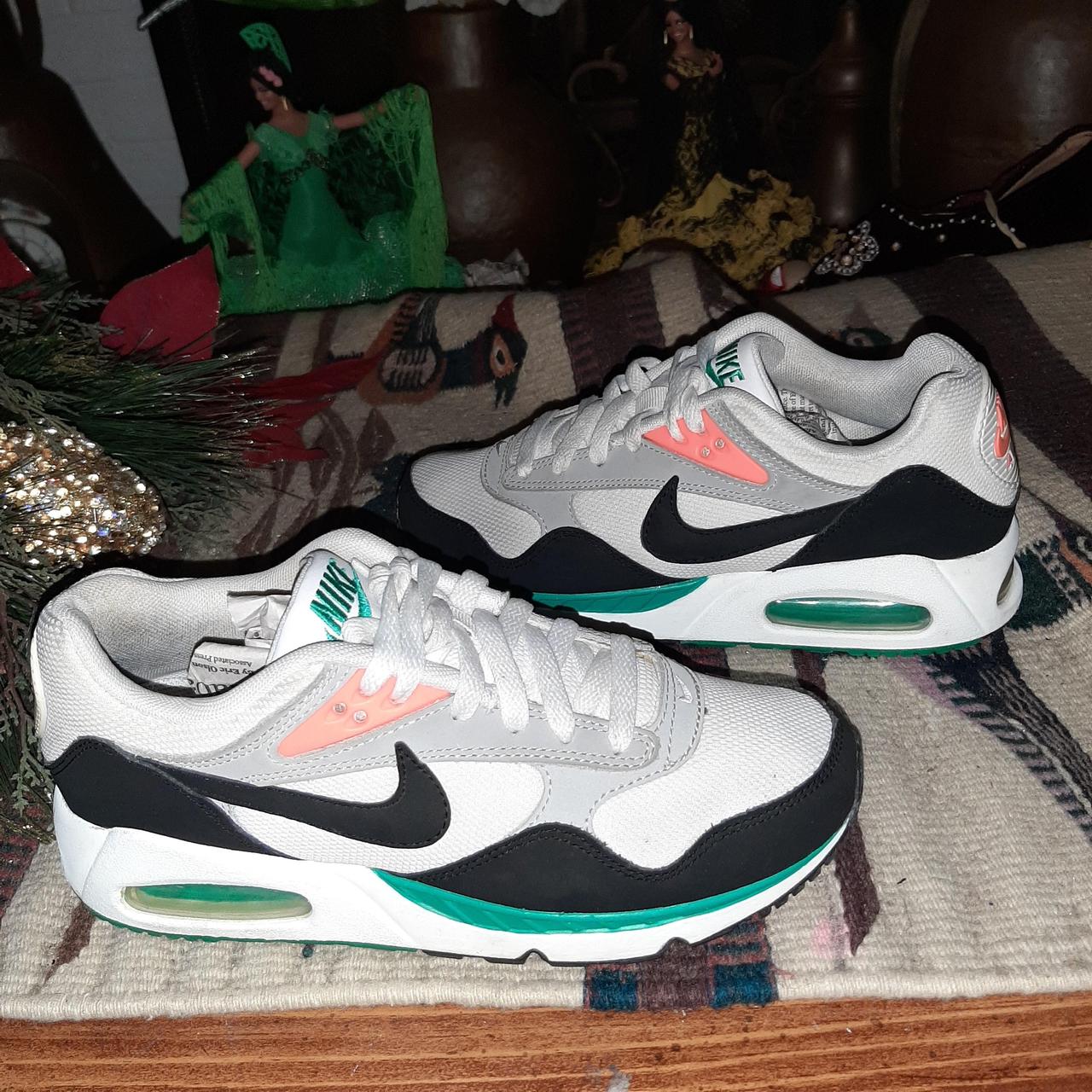 item listed by sneakerloverss