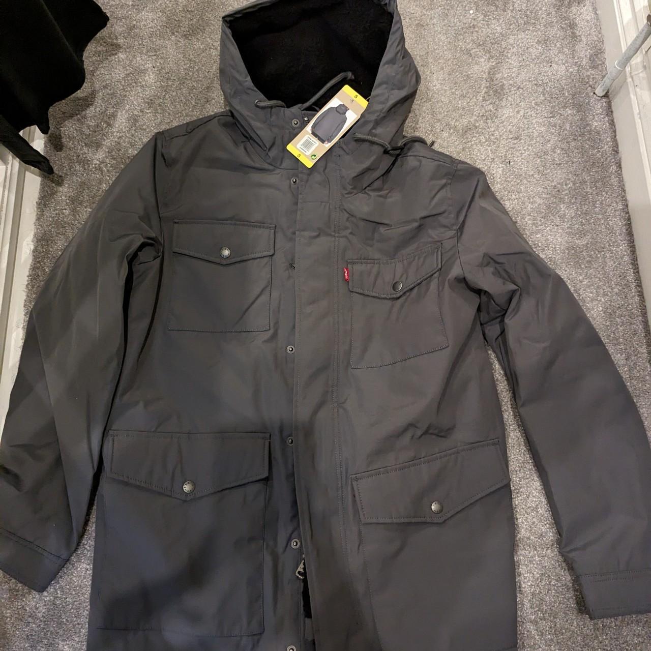 Levi's Men's Coat | Depop