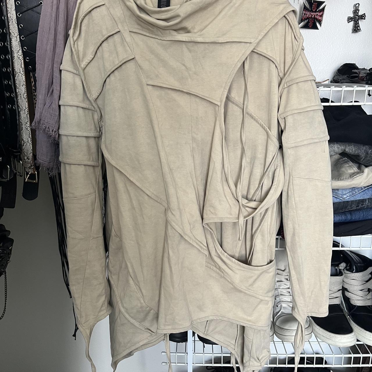 item listed by born_in_sorrow