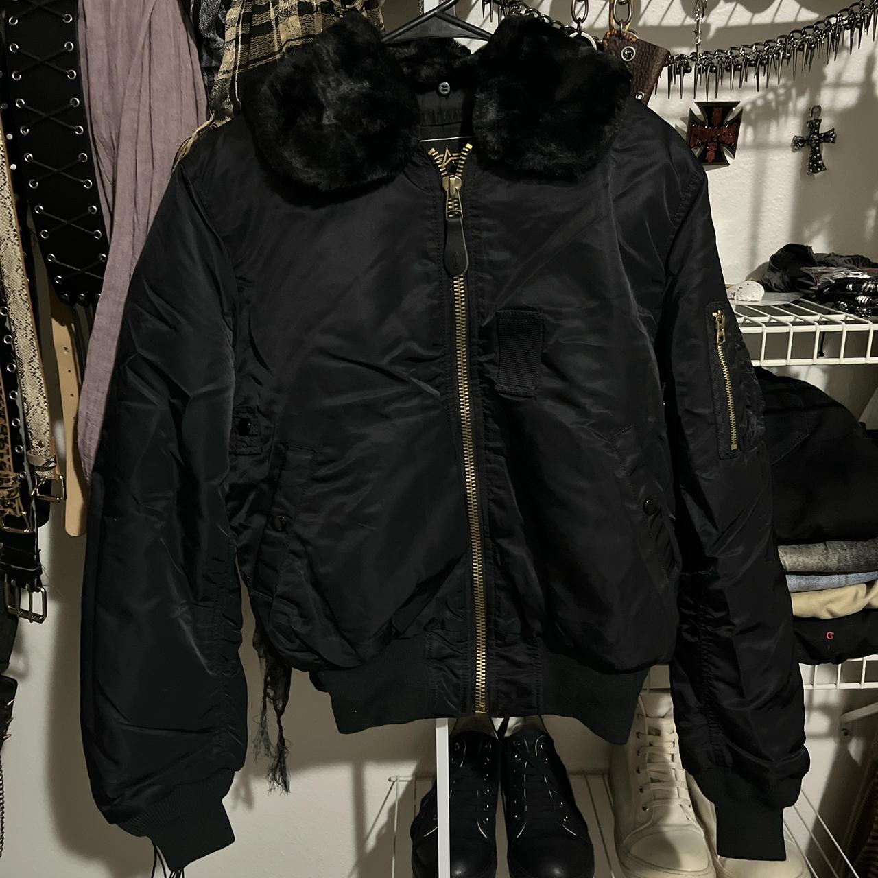 item listed by born_in_sorrow