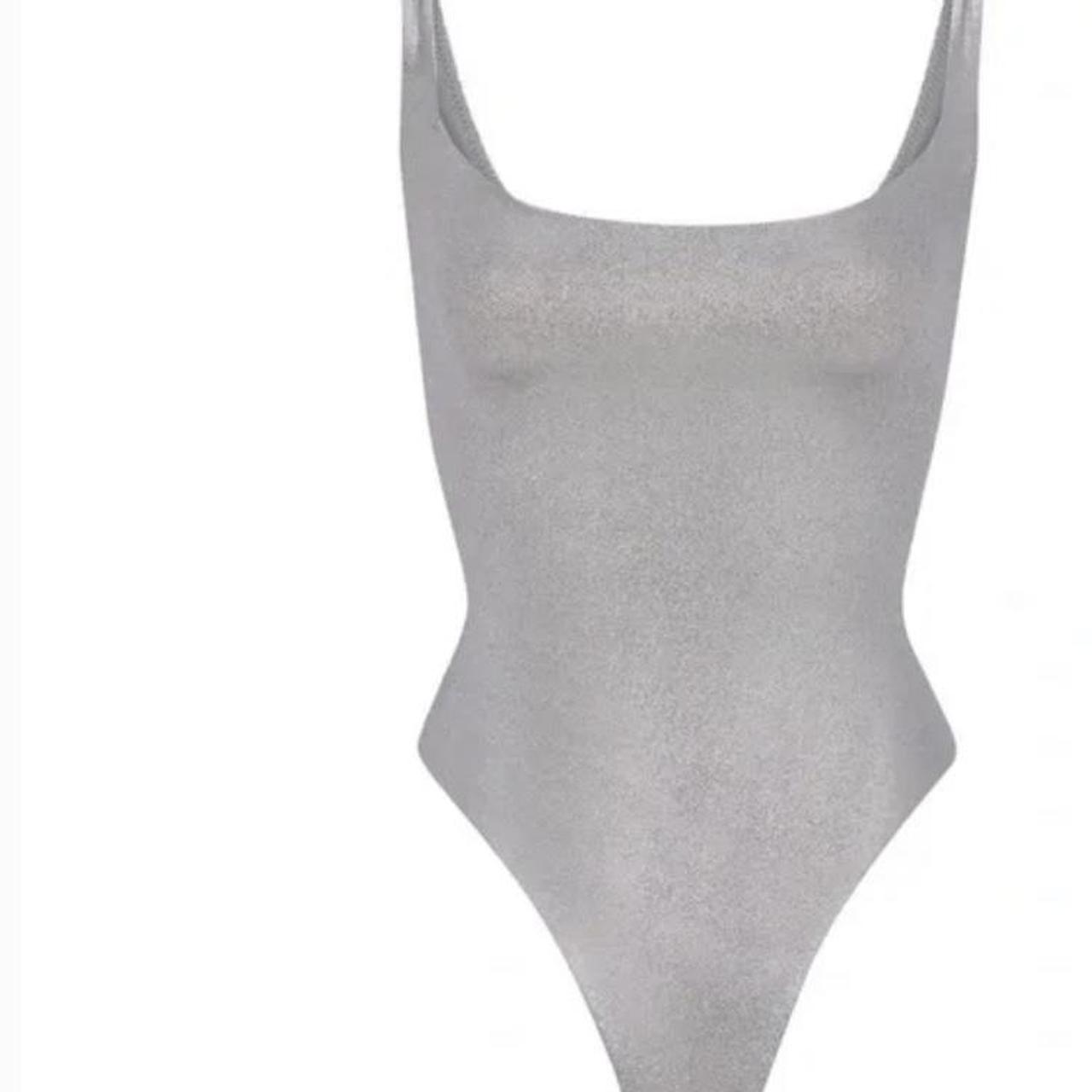 SKIMS Bodysuit silver Worn once XXS Disco long - Depop