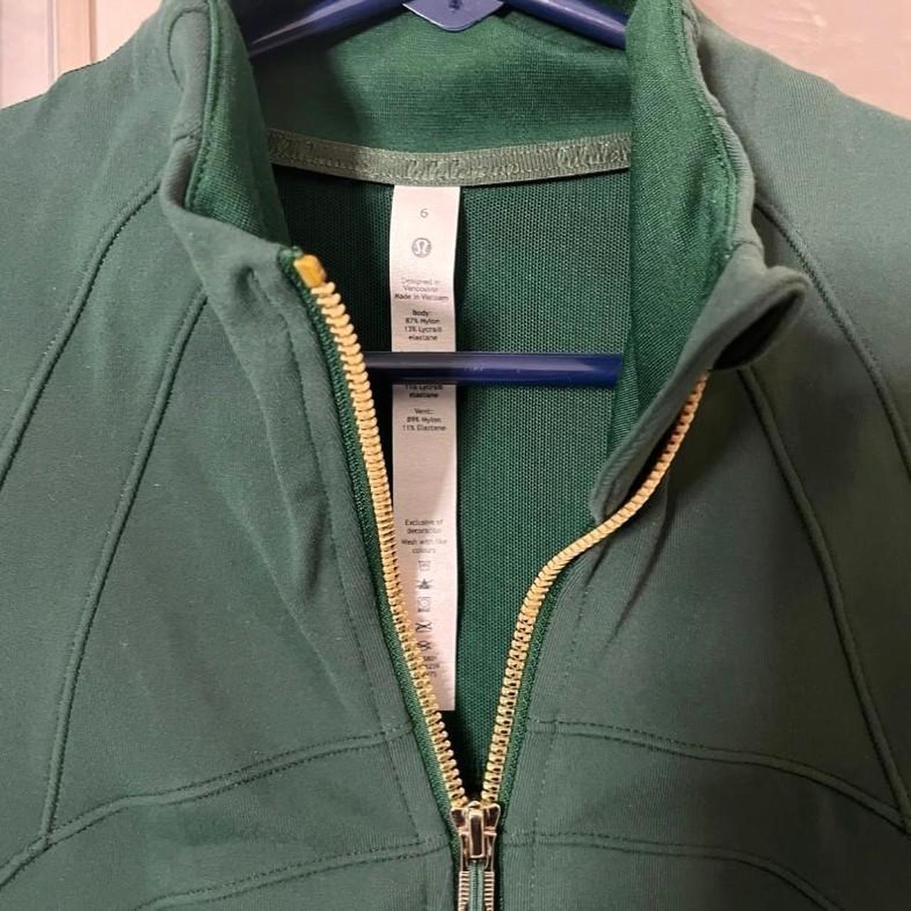 Lululemon Define Jacket size 6 Barely ever worn, so... Depop