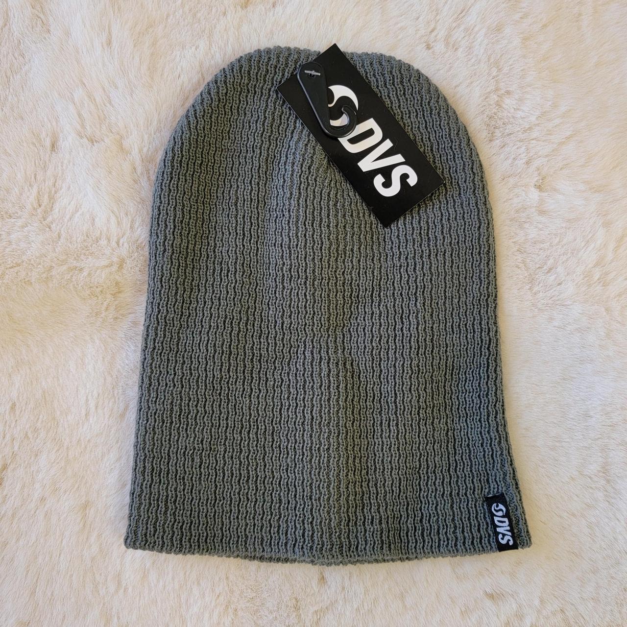 Dvs beanie store