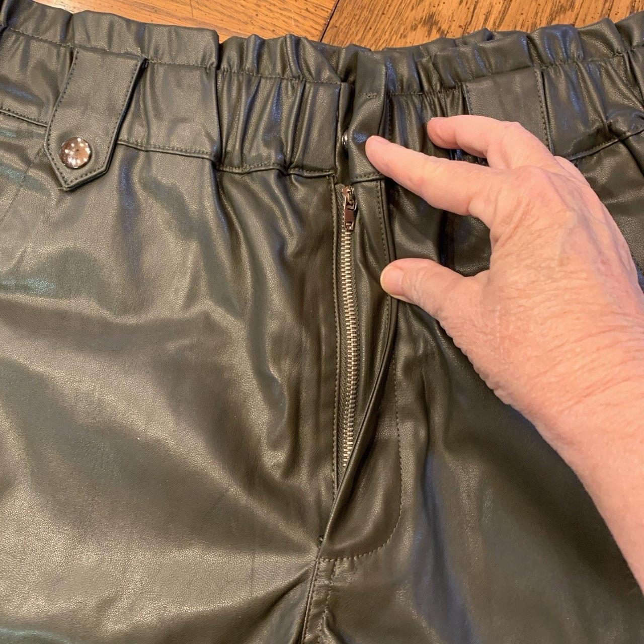 Source Unknown Women's Shorts - Green - S – In ex… - image 5