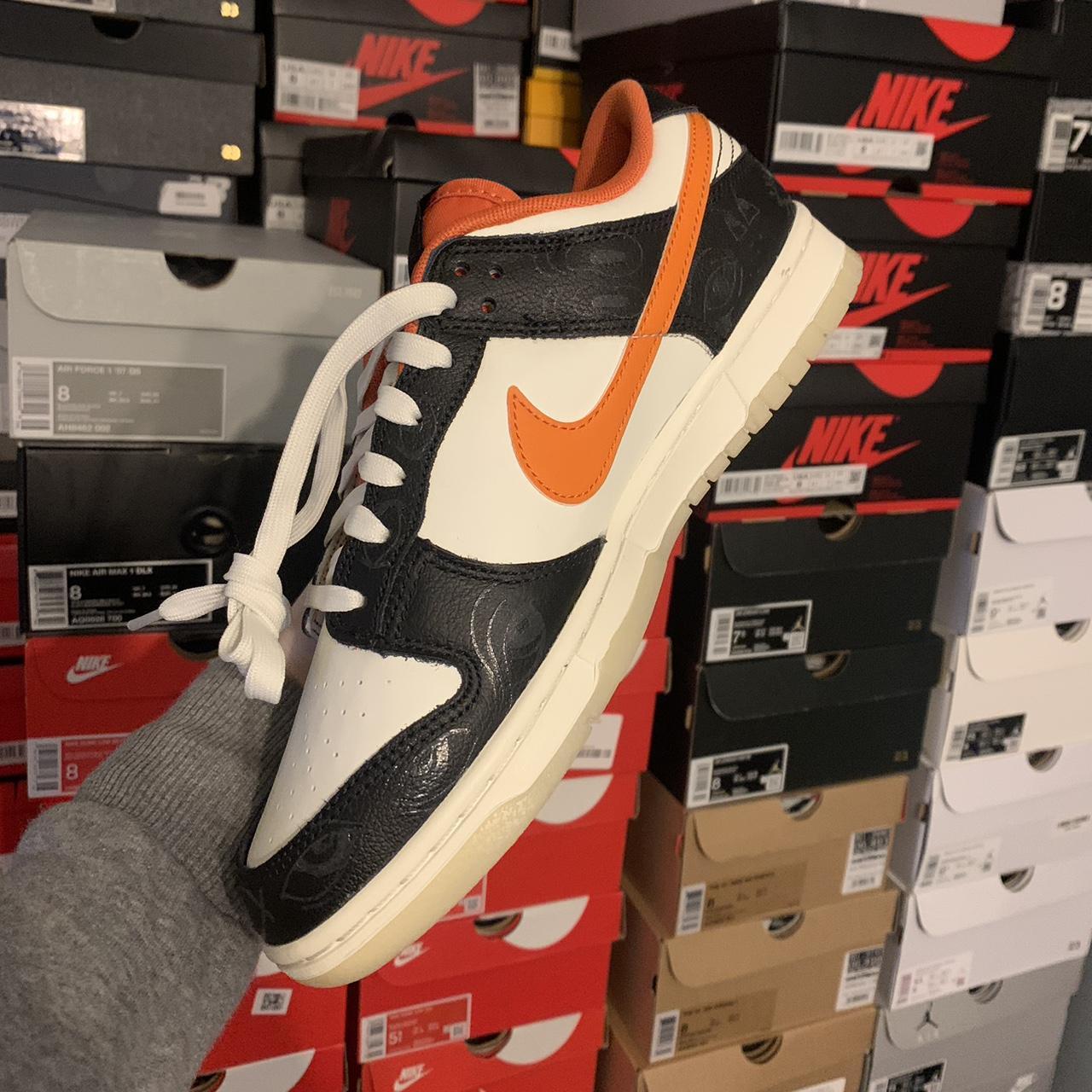 dunk low halloween prm