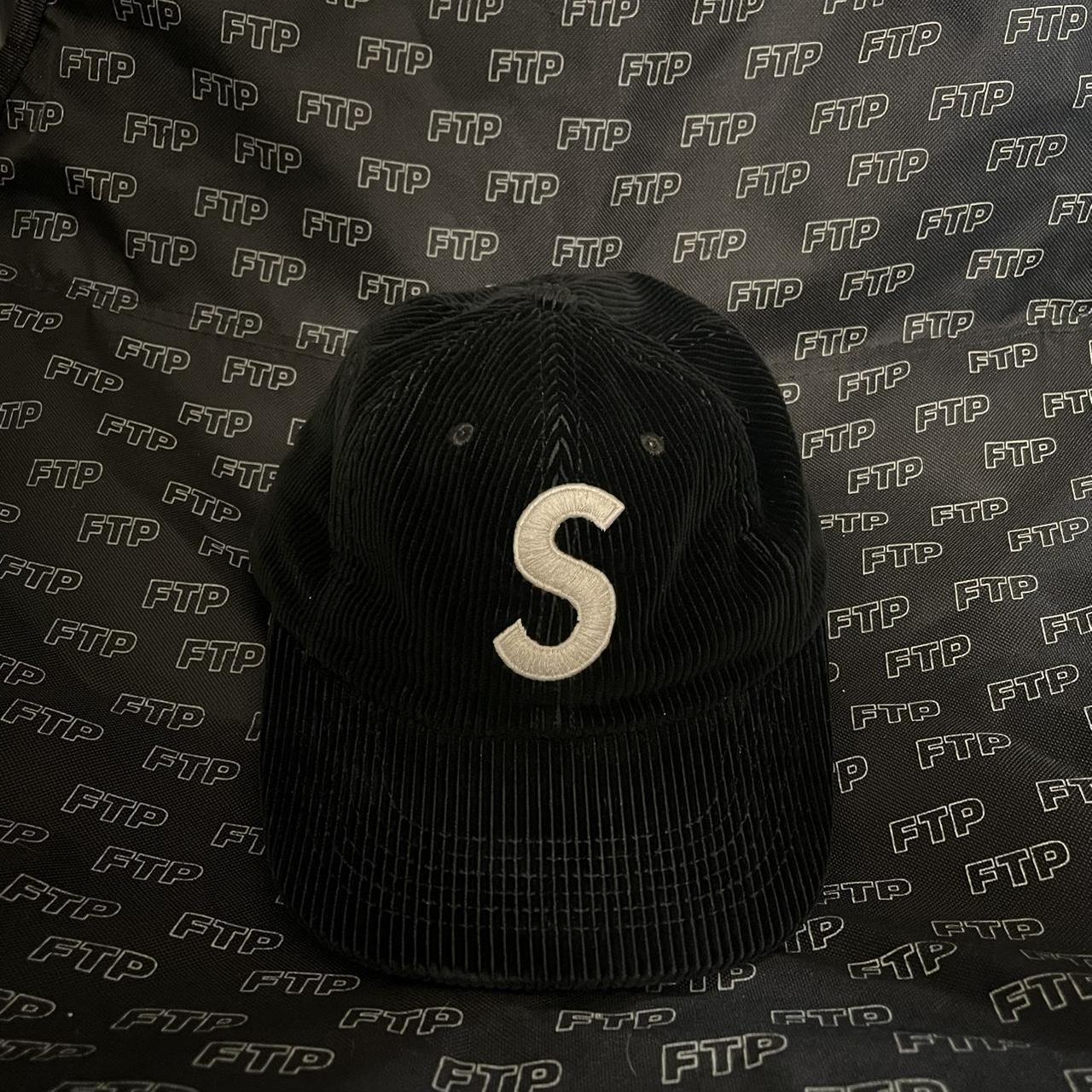 日本製人気Supreme Corduroy S Logo 6-Panel Black 帽子