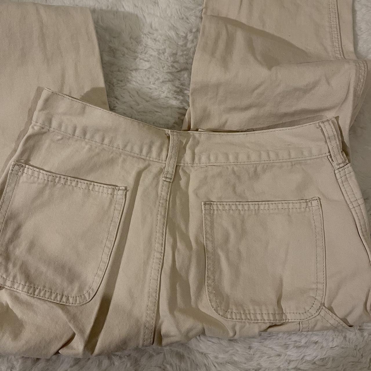 brandy melville / tammy cargo pants Depop