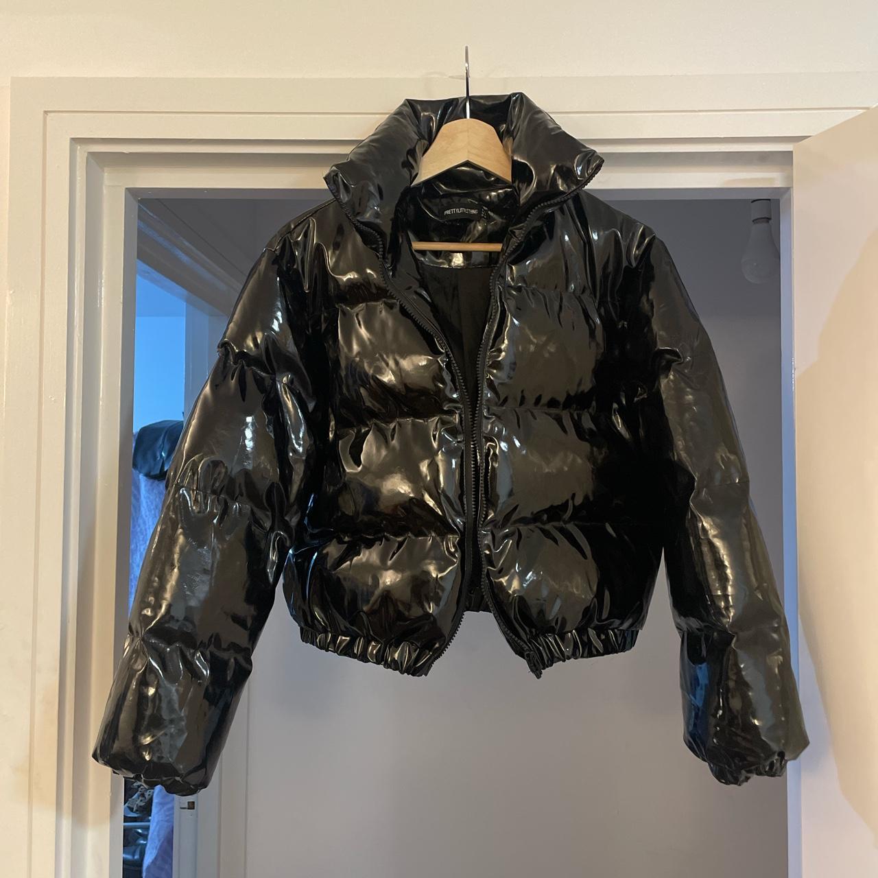 Black cropped vinyl puffer jacket hotsell